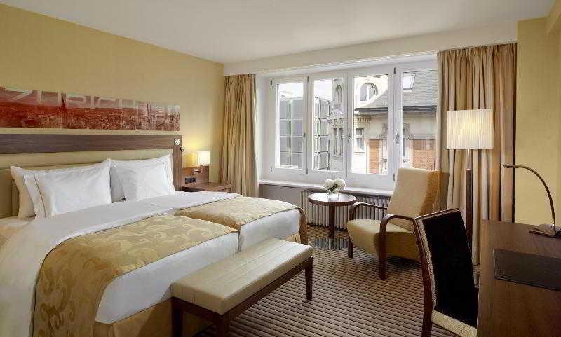 Neues Schloss Privat Hotel Zurich, Autograph Collection Zimmer foto